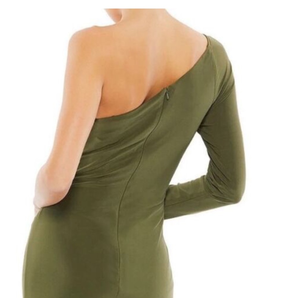 NEW $398  Mac Duggal One-Shoulder Long Sleeve Jersey Gown Size 16 - Picture 4 of 16